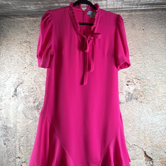 CeCe Fuchsia Ruffle Trim Topsize medium   C29 - Picture 2 of 7